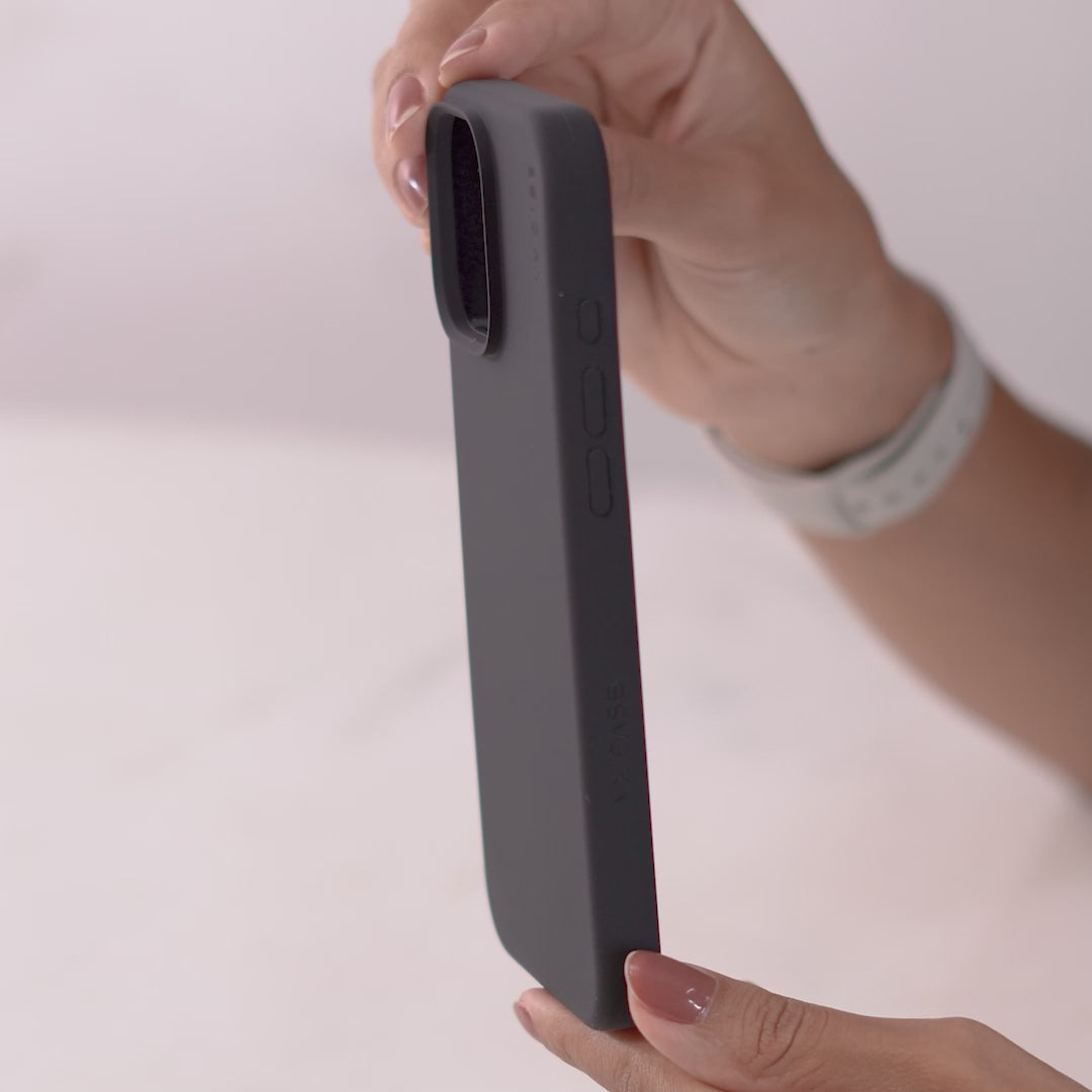 Capa para iPhone 15 Plus Preta - Smooth