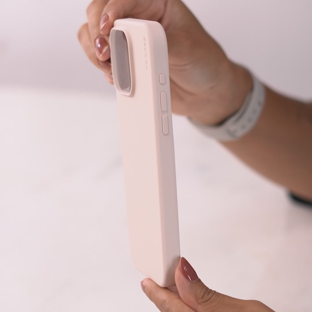 Capa Smooth VX Case iPhone 14 - Iogurte