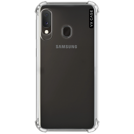 iPhone com capa VX Case de silicone rígido, acabamento transparente com proteção traseira.