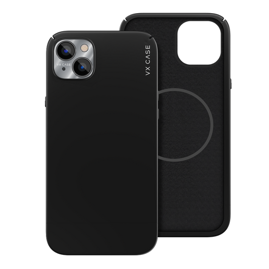 iPhone 14 Plus com capa VX Case emborrachada compatível com MagSafe, acabamento preto fosco.