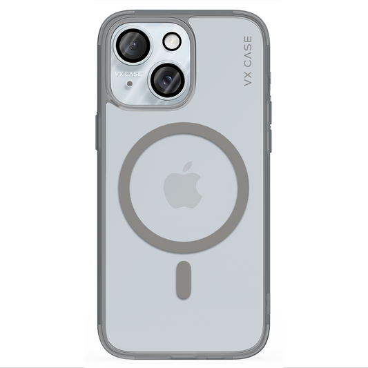 iPhone 15 com capa VX Case MagSafe, proteção traseira com anel magnético e design minimalista transparente.