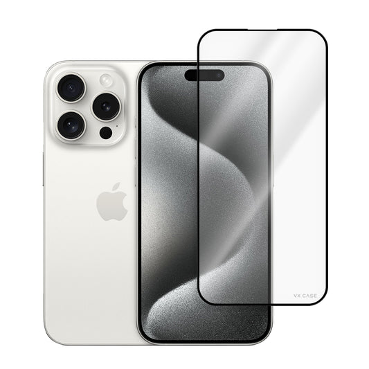 iPhone prateado com película de vidro transparente parcialmente sobreposta à tela, exibido de frente e verso.